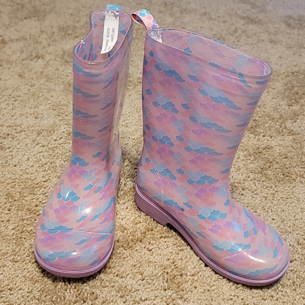 Girls rainboots